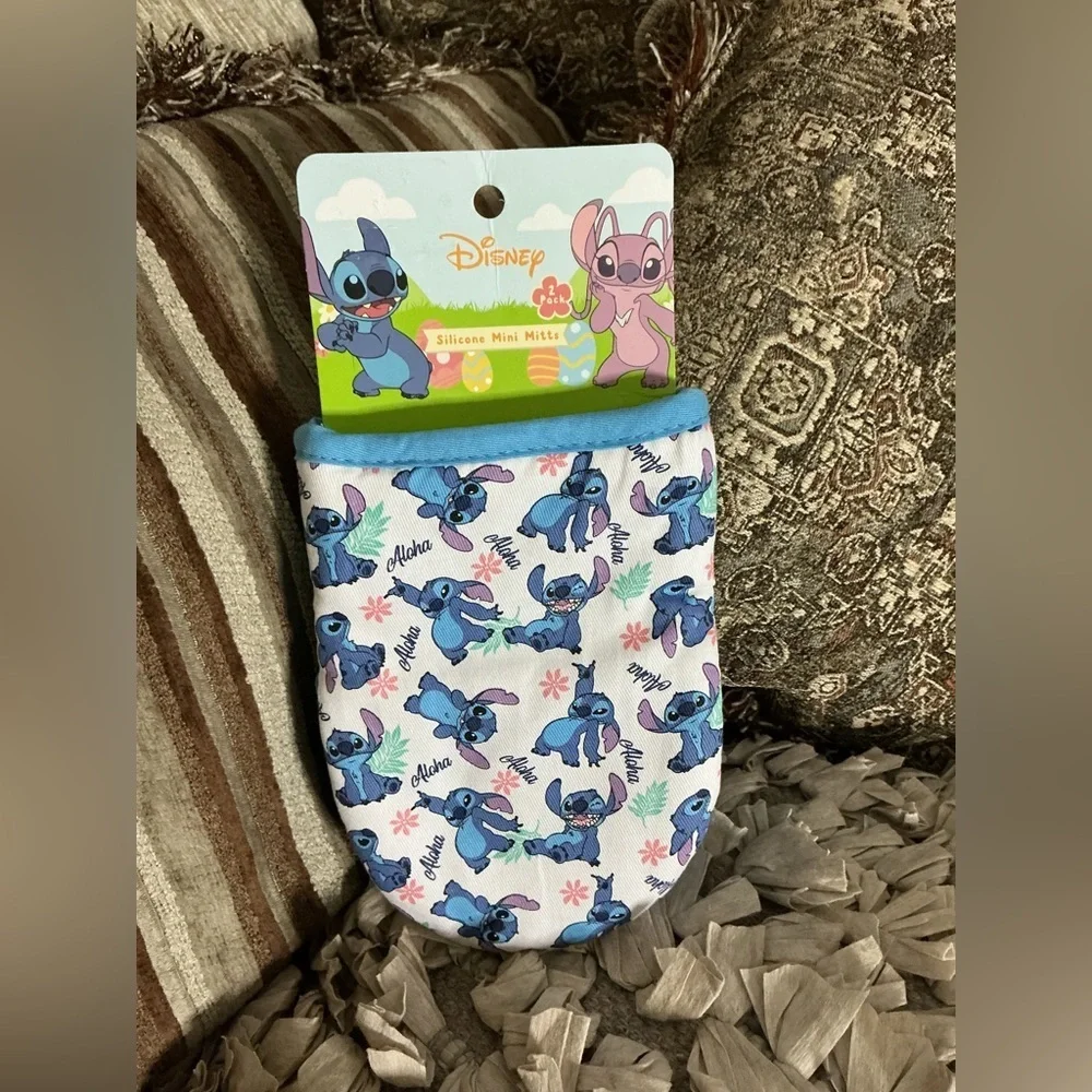 Disney Blue and Pink Mittens - Magical Stitch Accessories